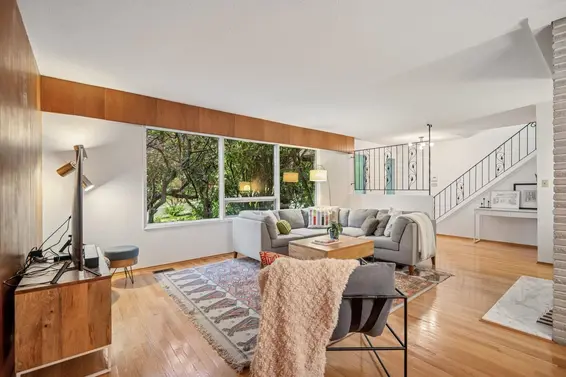 2174 Hoskins Road, North Vancouver For Sale - image 6