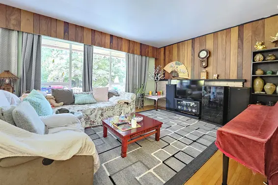 435 East Osborne Road, North Vancouver For Sale - image 9
