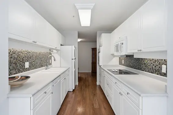 106 3670 Banff Court, North Vancouver For Sale - image 6