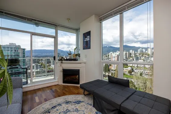 2107 188 East Esplanade Street, North Vancouver For Sale - image 12