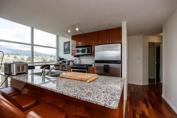 2107 188 East Esplanade Street, North Vancouver For Sale - image 5