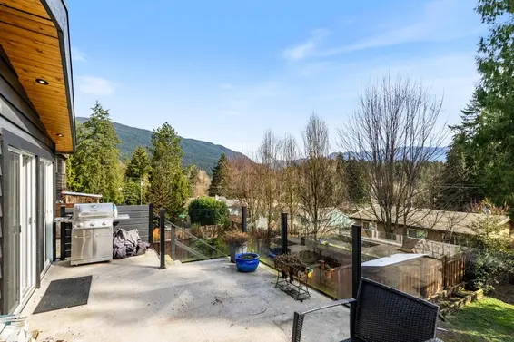 1110 Deep Cove Road, North Vancouver For Sale - image 26
