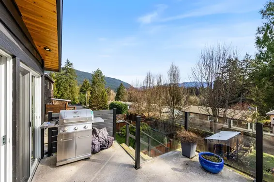 1110 Deep Cove Road, North Vancouver For Sale - image 29