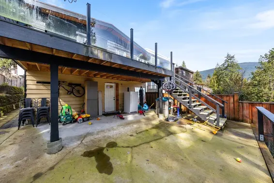 1110 Deep Cove Road, North Vancouver For Sale - image 30