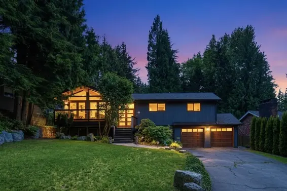 5222 Sarita Avenue, North Vancouver
