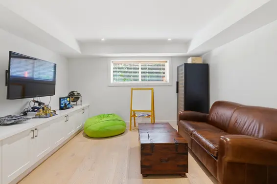 5222 Sarita Avenue, North Vancouver For Sale - image 25