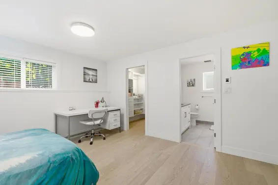 5222 Sarita Avenue, North Vancouver For Sale - image 32