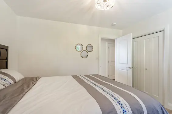 1111 Gilston Road, West Vancouver For Sale - image 10