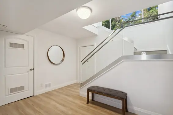 1111 Gilston Road, West Vancouver For Sale - image 31