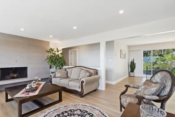 1111 Gilston Road, West Vancouver For Sale - image 35
