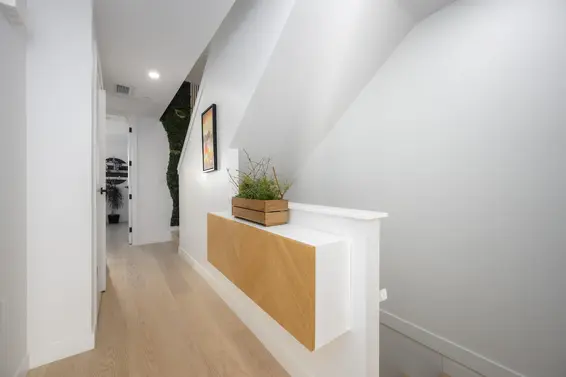 204 650 East 2nd Street, North Vancouver For Sale - image 27