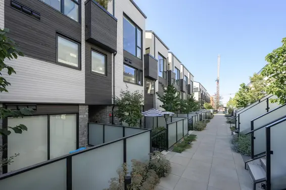 204 650 East 2nd Street, North Vancouver For Sale - image 31