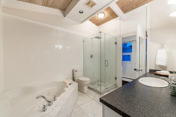1807 Berkley Road, North Vancouver For Sale - image 16