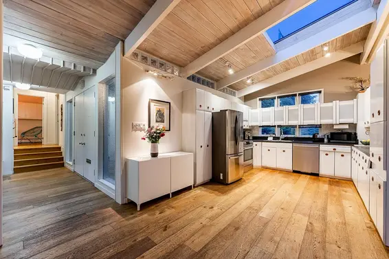1807 Berkley Road, North Vancouver For Sale - image 8