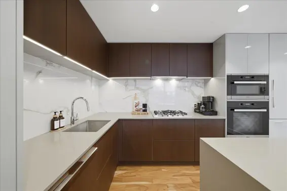 608 1675 Lions Gate Lane, North Vancouver For Sale - image 11