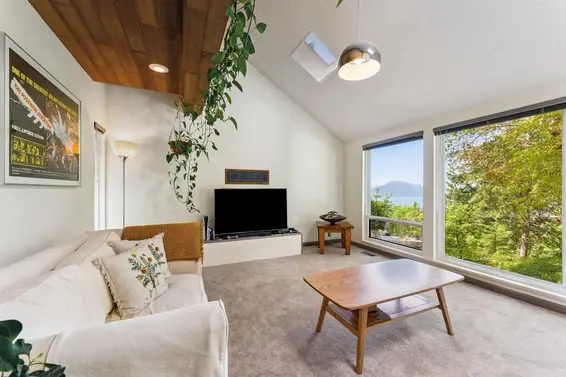 385 Oceanview Road, Lions Bay For Sale - image 19