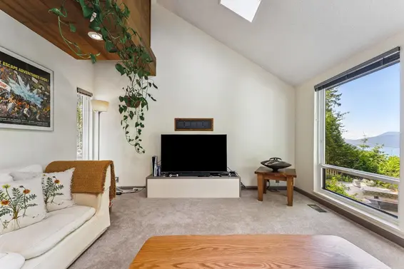385 Oceanview Road, Lions Bay For Sale - image 20