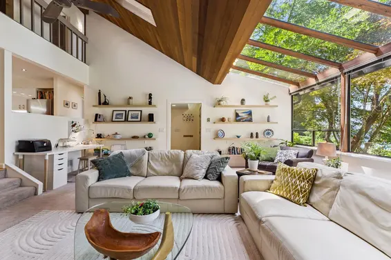 385 Oceanview Road, Lions Bay For Sale - image 8