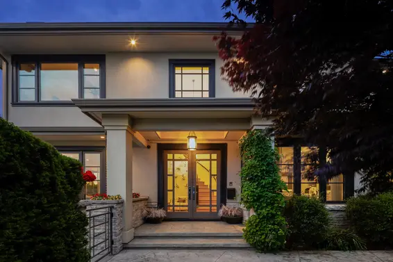 285 26th Street, West Vancouver For Sale - image 1