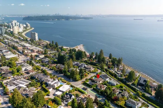 285 26th Street, West Vancouver For Sale - image 35