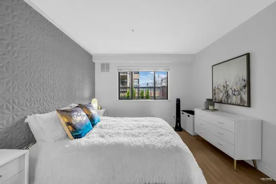 207 305 Lonsdale Avenue, North Vancouver For Sale - image 17