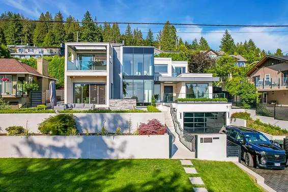 392 Ventura Crescent, North Vancouver