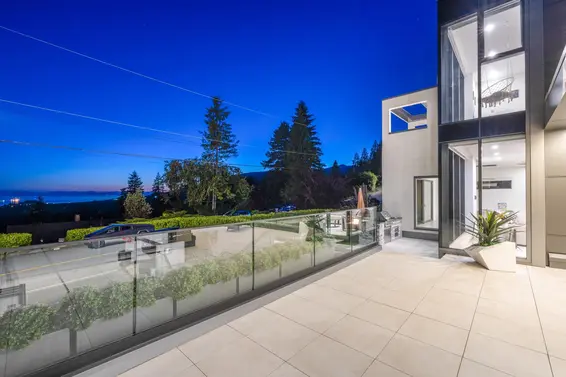 392 Ventura Crescent, North Vancouver For Sale - image 15