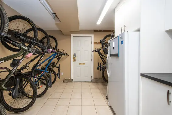 2175 Greylynn Crescent, North Vancouver For Sale - image 25