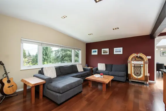2175 Greylynn Crescent, North Vancouver For Sale - image 4