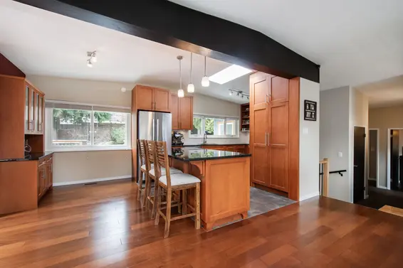 2175 Greylynn Crescent, North Vancouver For Sale - image 8