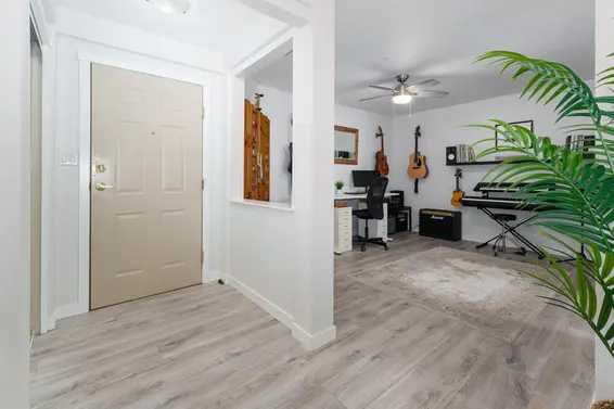 212 3690 Banff Court, North Vancouver For Sale - image 18