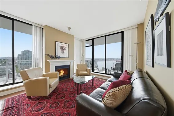1601 155 West 1st Street, North Vancouver For Sale - image 3