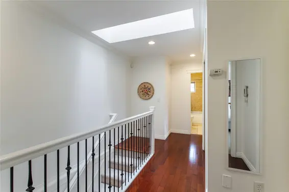 3150 Fromme Road, North Vancouver For Sale - image 12