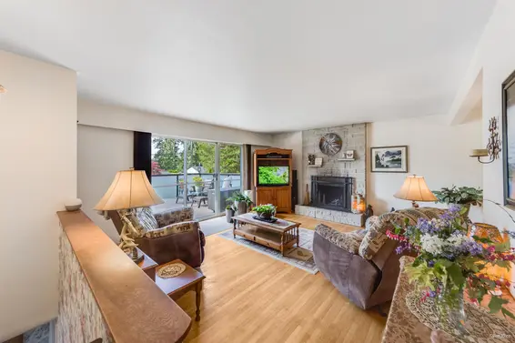 1144 Doran Road, North Vancouver For Sale - image 6