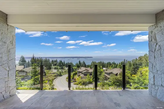 2562 Garden Court, West Vancouver For Sale - image 33