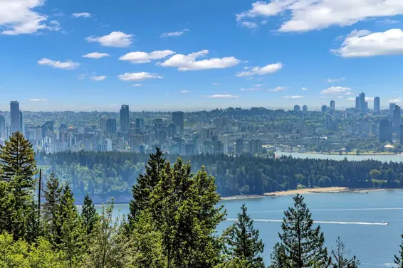 2562 Garden Court, West Vancouver For Sale - image 35