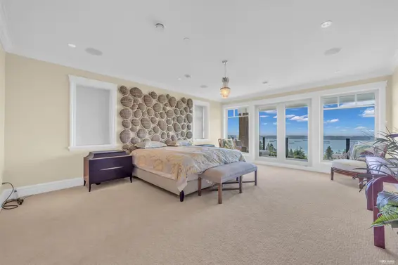 2562 Garden Court, West Vancouver For Sale - image 7