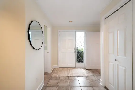 1461 27th Street, West Vancouver For Sale - image 3