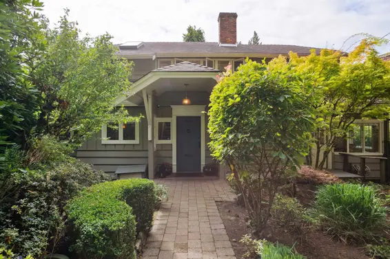 2616 Haywood Avenue, West Vancouver For Sale - image 1