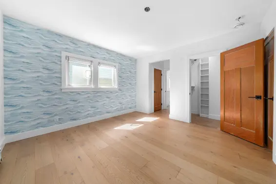 532 East 18th Street, North Vancouver For Sale - image 18