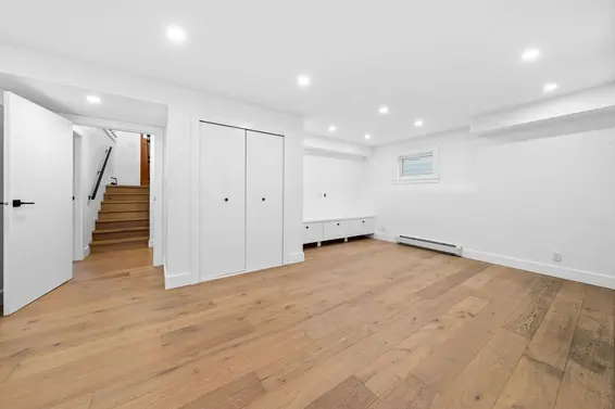 532 East 18th Street, North Vancouver For Sale - image 23
