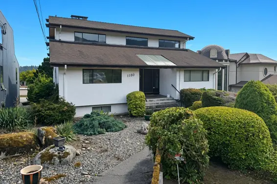 1180 Fulton Avenue, West Vancouver