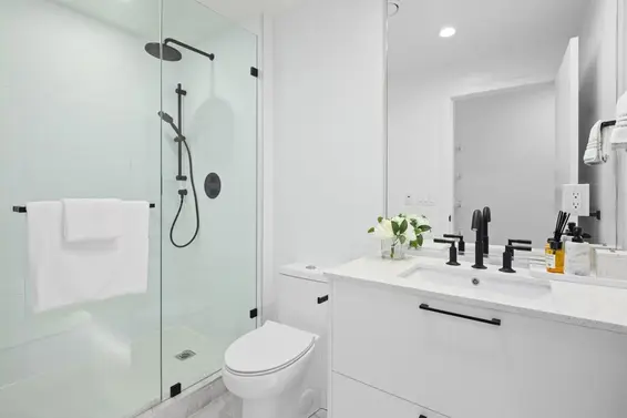 244 545 East 2nd Street, North Vancouver For Sale - image 8
