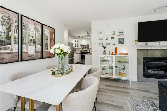 112 155 East 3rd Street, North Vancouver For Sale - image 17