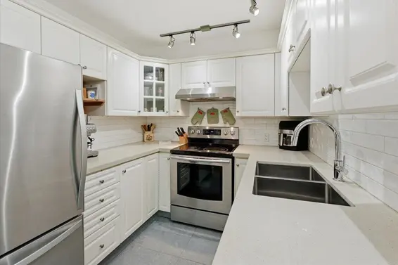 112 155 East 3rd Street, North Vancouver For Sale - image 19