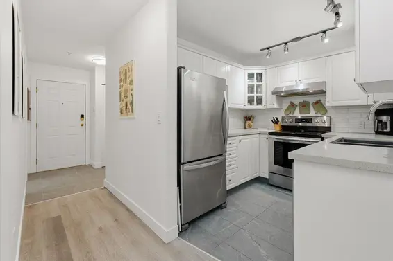 112 155 East 3rd Street, North Vancouver For Sale - image 21