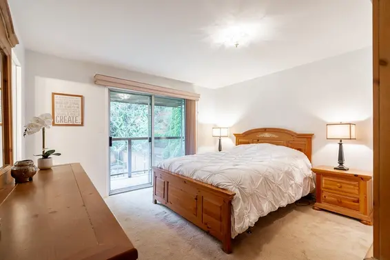 4035 Hoskins Road, North Vancouver For Sale - image 8