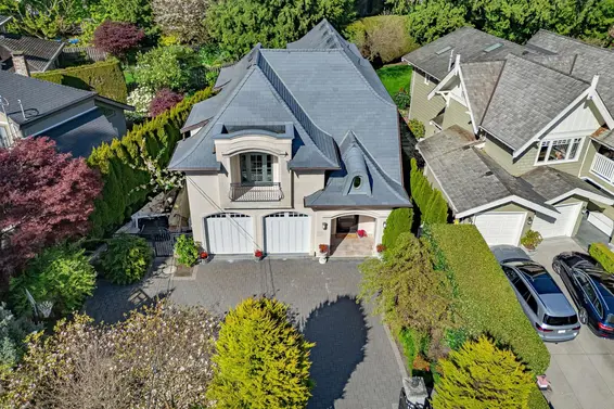 4348 Erwin Drive, West Vancouver