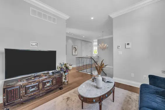 4348 Erwin Drive, West Vancouver For Sale - image 32