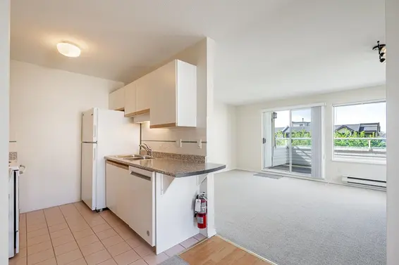 238 West 4th Street, North Vancouver For Sale - image 17